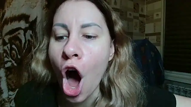 Snapshot of TherestlessKitty chatting on March 27, 10:31 pm TherestlessKitty online show from March 27, 10:31 pm