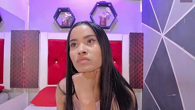 Karoll014 online show from December 1, 12:32 pm