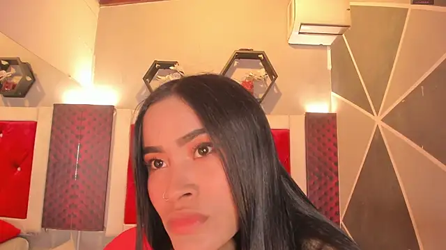 Karoll014 online show from June 12, 12:15 pm