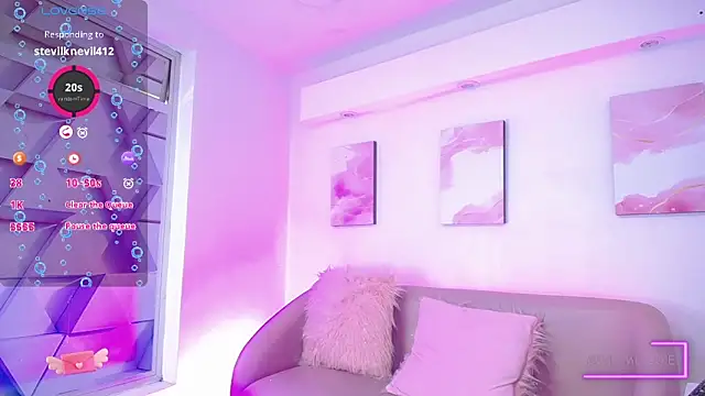 Snapshot of Tayzon_Foxxx chatting on January 15, 4:32 pm Tayzon Foxxx online show from January 15, 4:32 pm