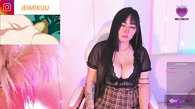 Snapshot of mikuru_hara chatting on February 22, 12:23 am mikuru hara online show from February 22, 12:23 am