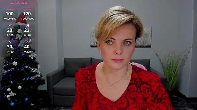 Julia Wilsone online show from December 26, 11:10 am