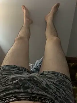 Snapshot of Erenn34 chatting on November 23, 10:53 pm Erenn34 online show from November 23, 10:53 pm