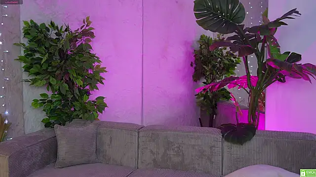 Britney054 online show from January 15, 9:45 am