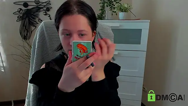 Alina Mills online show from February 21, 10:50 am