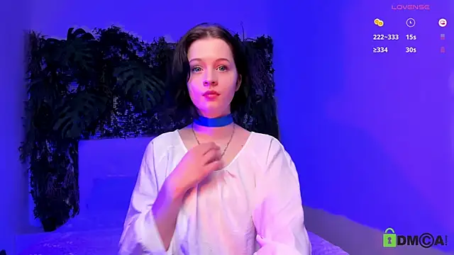 Alina Mills online show from March 18, 3:31 pm