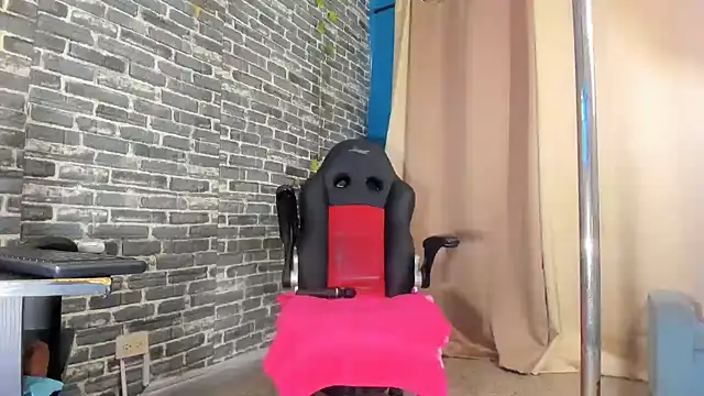 iam samy  online show from March 6, 11:28 am