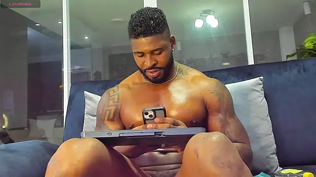 Makonneen online show from December 9, 2:34 am