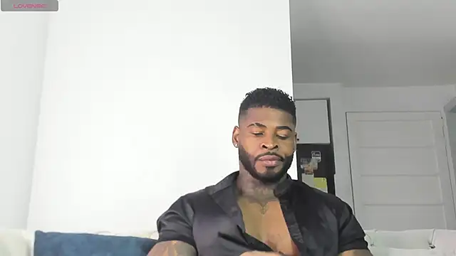 Makonneen online show from June 17, 10:54 pm