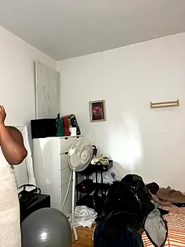 Snapshot of Goddess_Nafeesha chatting on October 19, 9:04 pm Goddess Nafeesha online show from October 19, 9:04 pm