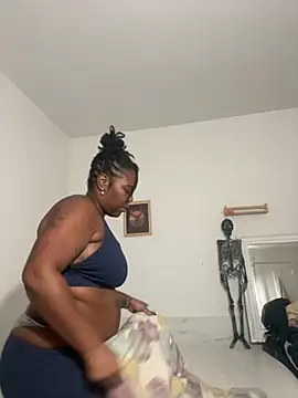 Snapshot of Goddess_Nafeesha chatting on November 6, 9:15 pm Goddess Nafeesha online show from November 6, 9:15 pm