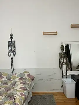 Snapshot of Goddess_Nafeesha chatting on November 23, 3:23 pm Goddess Nafeesha online show from November 23, 3:23 pm