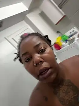 Goddess Nafeesha online show from December 21, 5:42 pm