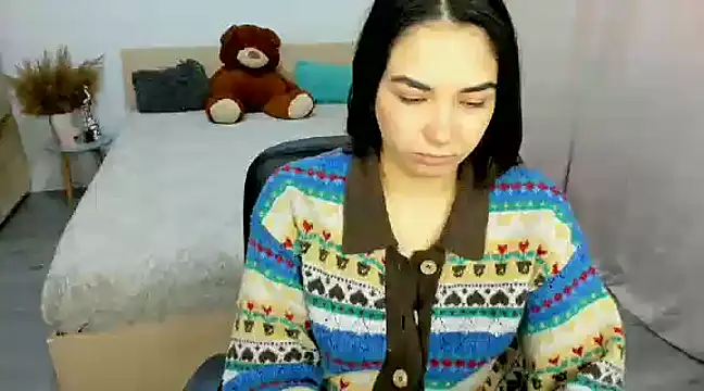 Snapshot of Alexa_Dolly12 chatting on January 10, 9:44 am Alexa Dolly12 online show from January 10, 9:44 am