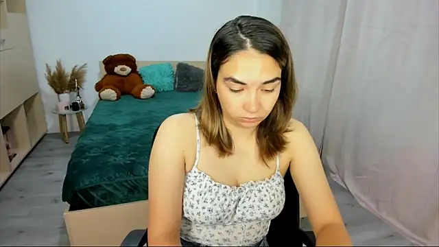 Snapshot of Alexa_Dolly12 chatting on September 17, 5:20 am Alexa Dolly12 online show from September 17, 5:20 am