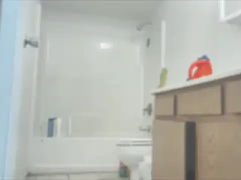 Snapshot of freakzmexx chatting on December 22, 2:49 pm freakzmexx online show from December 22, 2:49 pm