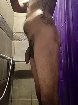 freakzmexx online show from February 14, 1:35 am