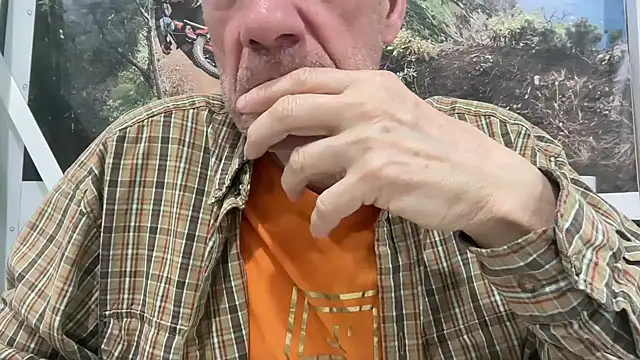 tauromolo online show from April 22, 12:57 am