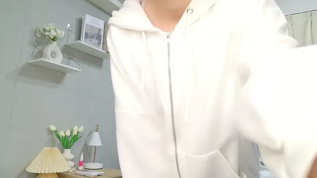 Sayuringo  online show from December 20, 6:42 am