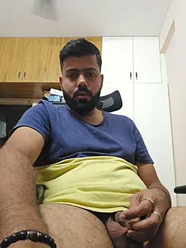 Snapshot of Hornie_small_Dick01 chatting on February 20, 12:38 pm Hornie small Dick01 online show from February 20, 12:38 pm