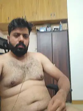 Snapshot of Hornie_small_Dick01 chatting on May 4, 5:42 pm Hornie small Dick01 online show from May 4, 5:42 pm