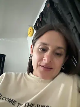 Snapshot of Alice_milf_ chatting on March 2, 11:33 pm Alice milf online show from March 2, 11:33 pm