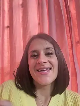 Snapshot of Alice_milf_ chatting on March 9, 11:36 am Alice milf online show from March 9, 11:36 am