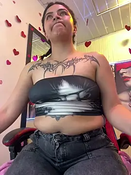  luna torres online show from March 14, 1:05 pm