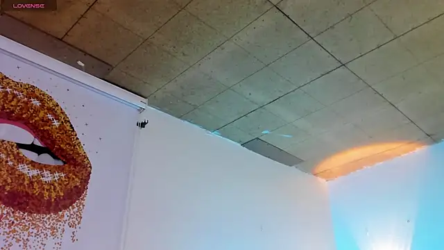 loly marce online show from January 7, 8:10 pm