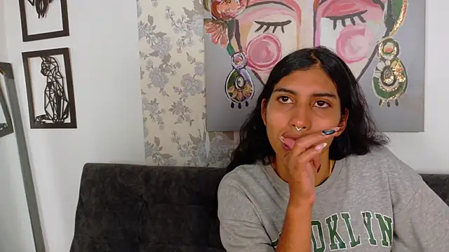 taty miller online show from November 17, 7:52 pm