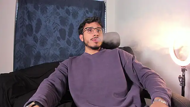 JayMarcos  online show from February 8, 11:08 pm