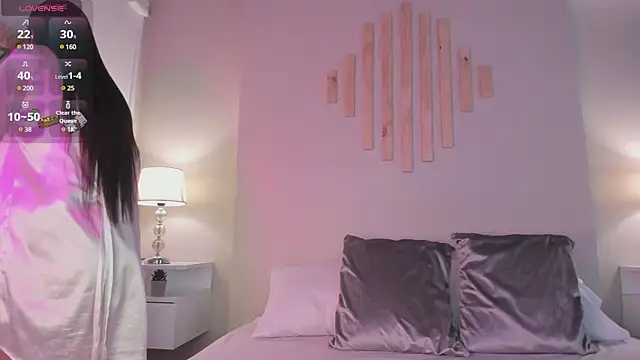 Snapshot of VictoriaNoah_ chatting on January 22, 7:24 pm VictoriaNoah online show from January 22, 7:24 pm