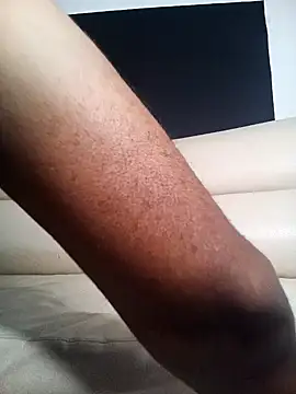 Snapshot of AbbyTomson chatting on January 28, 8:04 pm AbbyTomson online show from January 28, 8:04 pm