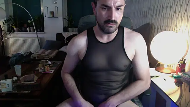 tomz0819 online show from May 29, 8:18 pm