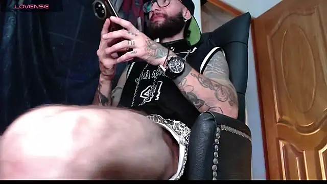 ren stipee online show from March 20, 6:08 am