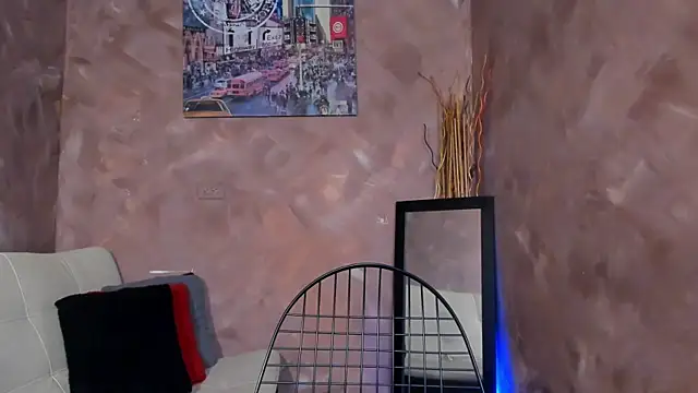 emma-hiill online show from September 20, 8:43 pm