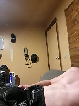 BigDDave6979 online show from February 18, 11:08 pm