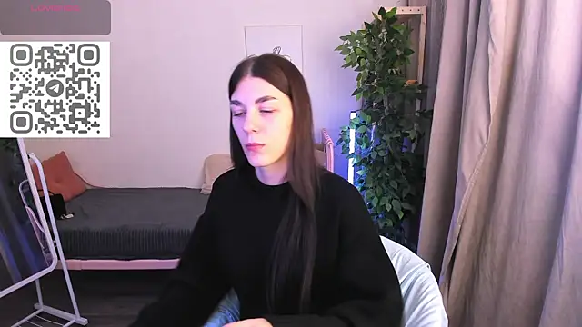 toooyour online show from October 14, 10:10 pm