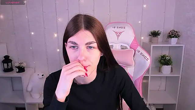 toooyour online show from February 10, 2:59 am