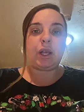lairarose online show from December 28, 12:47 am