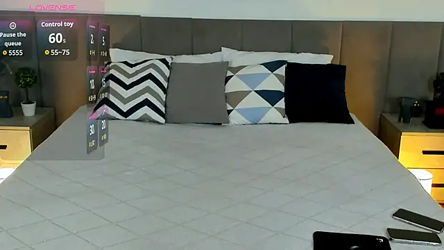 MiaBecky online show from September 17, 5:20 am