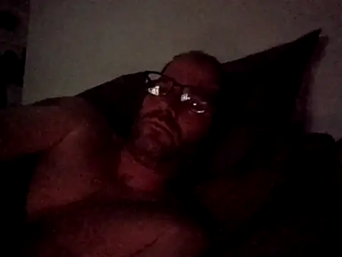 Snapshot of crazycam619 chatting on October 26, 6:41 am crazycam619 online show from October 26, 6:41 am