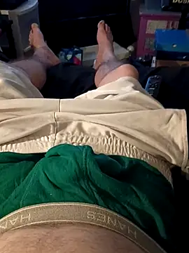 Snapshot of crazycam619 chatting on March 2, 12:02 am crazycam619 online show from March 2, 12:02 am