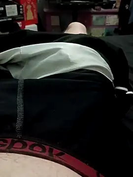 Snapshot of crazycam619 chatting on March 27, 4:40 am crazycam619 online show from March 27, 4:40 am