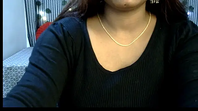 Snapshot of Radhika_Singhaniya chatting on January 5, 10:50 pm Radhika Singhaniya online show from January 5, 10:50 pm