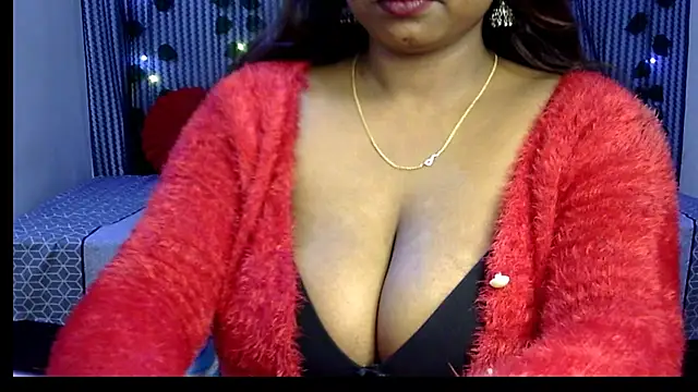 Snapshot of Radhika_Singhaniya chatting on February 4, 9:52 pm Radhika Singhaniya online show from February 4, 9:52 pm