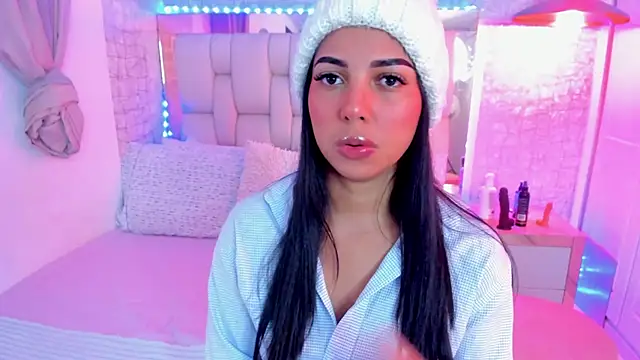 AlexandraaMillerr online show from December 20, 10:49 am