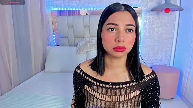AlexandraaMillerr online show from January 30, 10:50 am