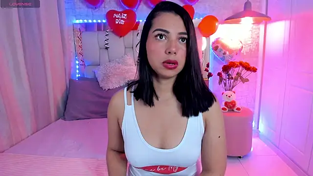 AlexandraaMillerr online show from February 20, 10:48 am