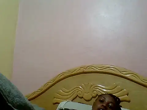 Zara Twilight online show from February 16, 8:05 pm